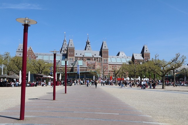 Hof Square